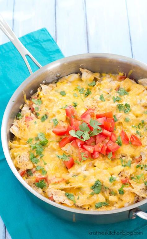 11 Genius Ways to Use Crushed Tortilla Chips | Make sure those broken chips at the bottom of the bag never go to waste. Quick Mexican Recipes, Chicken Tortilla Casserole, Tortilla Casserole, Tortilla Chip Recipe, Recipes Mexican, Chicken Tortilla, Chips Recipe, Pot Meals, Quesadillas