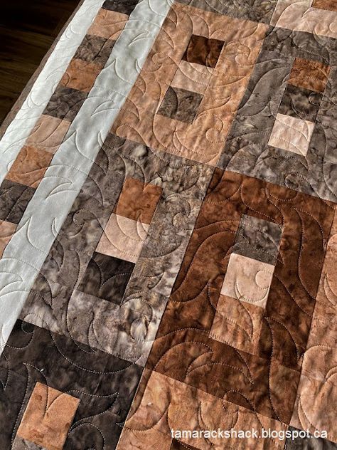 Keyhole Quilt, Brown Quilts, Missouri Star Quilt Tutorials, Sew Kind Of Wonderful, Owl Quilt, Quilt Blocks Easy, Dyeing Tutorials, Missouri Star Quilt Company, Charm Quilt