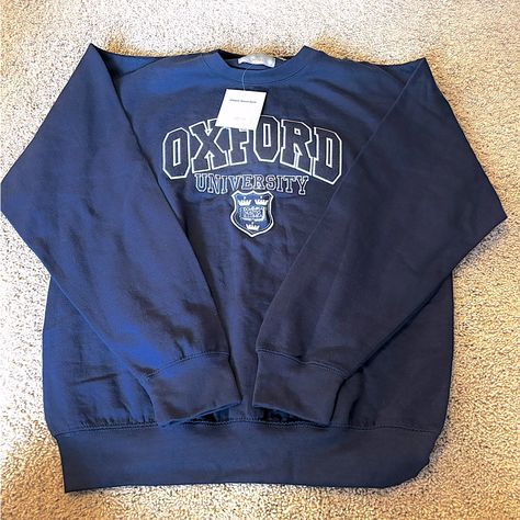 Officially Licensed Sweatshirt New With Tags Excellent Condition Questions? Leave A Comment Below! Oxford University, Crew Neck Sweatshirt, Oxford, Blue And White, Womens Tops, Sweatshirts Hoodie, Crew Neck, Navy, Tags