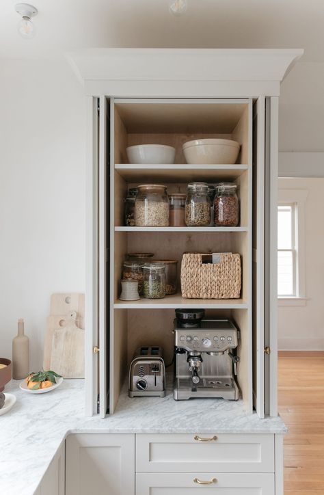 Walk In Pantry Aesthetic, Pantry Cabinet With Appliance Garage, Wood Shelf Pantry, Small Open Pantry, Pantry Cupboard Ideas, English Style Kitchen, Larder Pantry, Open Pantry, Appliance Garage