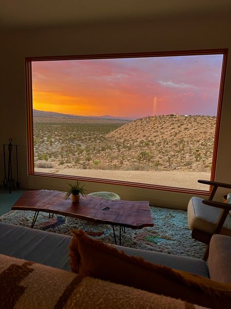 Arizona Home Aesthetic, California Desert Aesthetic, Joshua Tree Aesthetic, Joshua Tree Airbnb, Desert Vacation, Desert Aesthetic, Arizona House, Birthday Aesthetic, Joshua Tree California