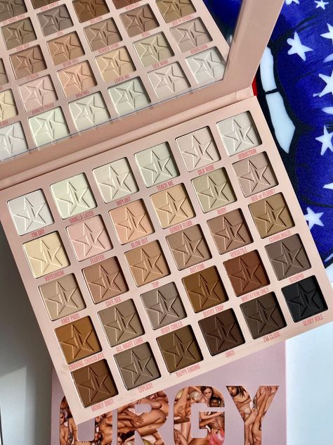 Jeffree Star Palette, Makeup 2024, Everyday Makeup Tutorials, Fancy Things, Nude Palette, Nude Makeup, Makeup To Buy, Jeffree Star Cosmetics, Jeffree Star