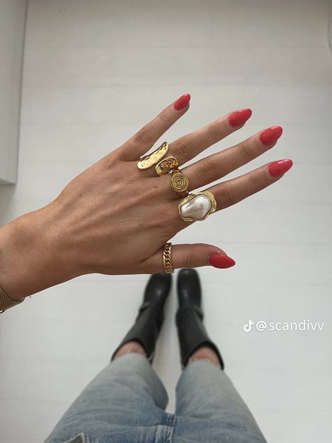 Architect Vibes, Pretty Stacks, Indie Jewelry, Chunky Ring, Chunky Rings, Golden Girl, Stacked Jewelry, Jewelry Brand, Nail Spa