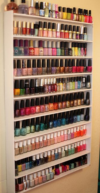 I want this so bad. Desain Salon Kuku, Do It Yourself Nails, Nail Organization, Dulce Candy, Nail Polish Rack, Nail Polish Storage, Nail Polish Organizer, Diy Nail Polish, Salon Ideas