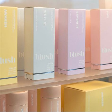 Pastel Packaging Ideas, Pastel Color Packaging, Skincare Packaging Aesthetic, Pastel Packaging Design, Makeup Packaging Design, Pastel Cosmetics, Cool Packaging Design, Pastel Packaging, Beauty Packaging Design