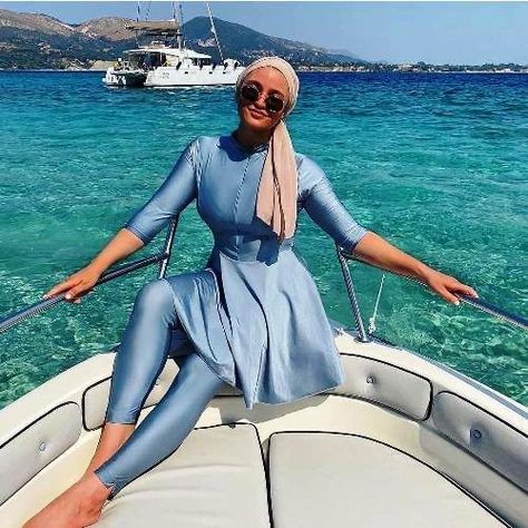 Hijab Beach Style, Summer Hijab Outfits 2023, Beach Outfit Hijab Summer, Ootd Beach Summer Outfits Hijab, Hijab Swimming Outfit, Modest Beach Outfit Hijab, Summer Outfits Hijab Beach, Ootd Summer Hijab, Beach Modest Outfit