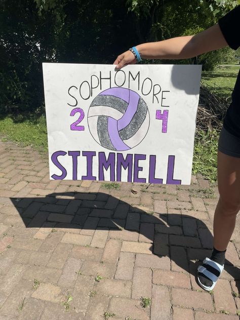 Volleyball Posters For Setters, State Volleyball Posters, Game Day Posters Volleyball, Posters For Volleyball, Senior Volleyball Posters, Volleyball Signs Posters, Volleyball Poster Ideas For Players, Volleyball Senior Night Posters, Volleyball Poster Ideas