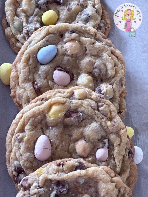 Cadbury Egg Chocolate Chip Cookies Cadbury Egg Cookies, Cadbury Cookies, Cadbury Mini Egg Cookies, Mini Eggs Cookies, Egg Chocolate, Egg Cookies, Flour Bakery, Cadbury Eggs, Cookie Sandwich