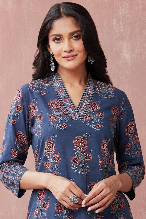 Women's Kurtas Online – Buy Designer Block Printed Kurtas for Women | Farida Gupta Block Print Kurti Designs, Printed Kurtas, Farida Gupta, Printed Kurti Designs, Cotton Dress Pattern, Cotton Tops Designs, Kurtas For Women, Cotton Kurtis, Colour Fashion