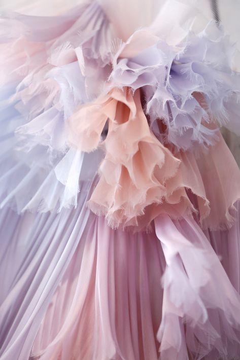 Color Feelings, Madeline Vionnet, Pantone 2016, 2011 Runway, Desain Editorial, Elie Saab Spring, Ralph Russo, Texture Inspiration, Afternoon Dress