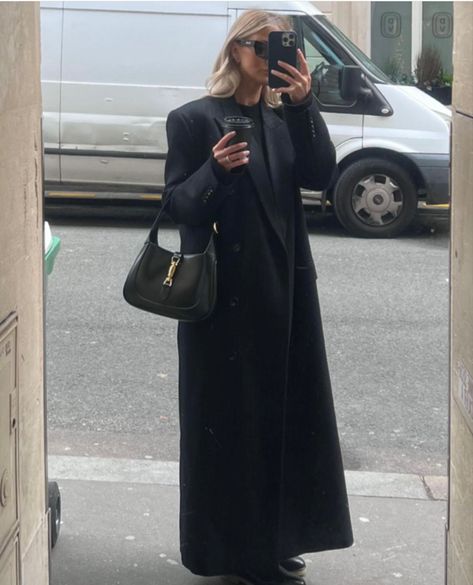 Street Style Women Winter, Gucci Jackie 1961, Josefine H J, Cute Date Outfits, Cosy Outfit, It Bag, Minimal Outfit, Outfit Inspiration Fall, Stylish Jackets