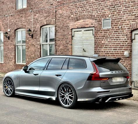 Volvo V60 Polestar, Car Liveries, Volvo Wagon, Volvo Xc, Luxury Garage, Volvo V60, Station Wagons, Lets See, Pole Star