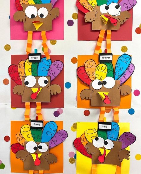 Art Projects For Thanksgiving, Thanksgiving Class Craft Ideas, Thanksgiving Classroom Art Projects, 2nd Grade Turkey Art Projects, Kindergarten Turkey Art, Thankful For Crafts For Kids, Thanksgiving Projects For Kindergarten, November Art Activities, Thanksgiving Classroom Doors