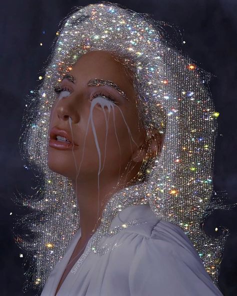 @perception.tmblr en IG Sparkly Aesthetic, Arte Glitter, Glitter Photography, Creative Imagination, Boujee Aesthetic, Glitter Art, Glitz And Glam, Aesthetic Photography, Lady Gaga