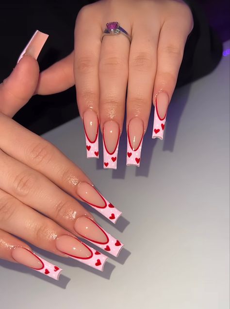 Nail Inspo Tapered Square, San Valentine Nails, Valentine Nails Heart, Nails Heart, San Valentine, Fake Nails Long, Magic Nails, Sassy Nails, Valentine Nails