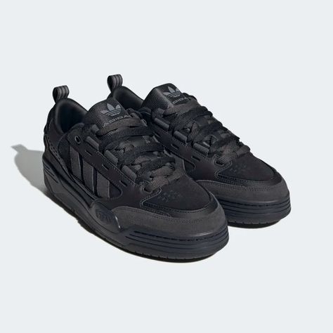 Adidas Adi2000, Best Sandals For Men, Black Nike Sneakers, All Black Shoes, Black Shoes Men, Best Shoes For Men, Fresh Shoes, Hype Shoes, Adidas Sneaker