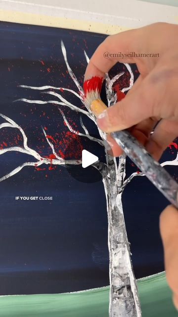 Emily Seilhamer on Instagram: "[clip] Painting fall leaves with splatter paint! 🎨🍂 #easypainting #tipsandtricks #paintingtutorial #paintingtips #falldecor" Paint With Leaves, Painting Fall Leaves, Splatter Paint, Painting Tips, Paint Splatter, Fall Leaves, Easy Paintings, Painting Tutorial, Art Original