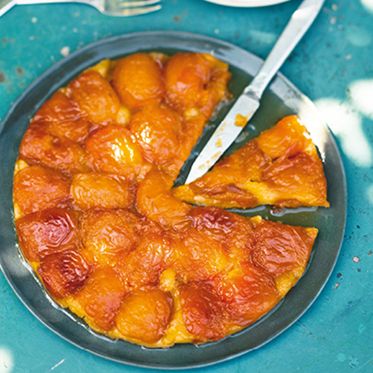 Tarte tatin aux abricots - Aprikosen-Tarte-Tatin Tarte Tartin, Pepperoni Pizza, Sweet Dreams, Apple Pie, Pineapple, Pizza, Pie, Fruit, Ethnic Recipes