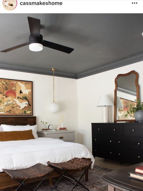 Moody Bedroom Light Walls, Colored Ceiling Bedroom, Black Ceilings, Paint Pallete, Eclectic Decor Bedroom, Blossom House, Classic Room, Earthy Home, Persian Style