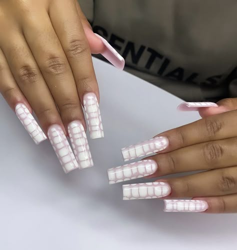 Gang Nails, Fake Nail Ideas, Girly Acrylic, Girly Acrylic Nails, Style Nails, Colorful Nails, Nail Idea, Nail Files, Fake Nail