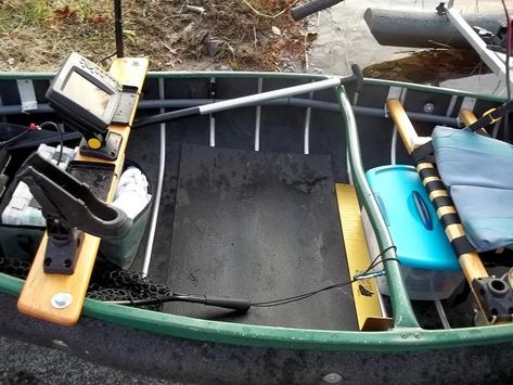 Grumman Canoe, Diy Boat Seats, Jon Boat Project, Aluminum Canoe, Kayak Cart, Bass Boats, Canoe Accessories, Canoe Building, Small Fishing Boats