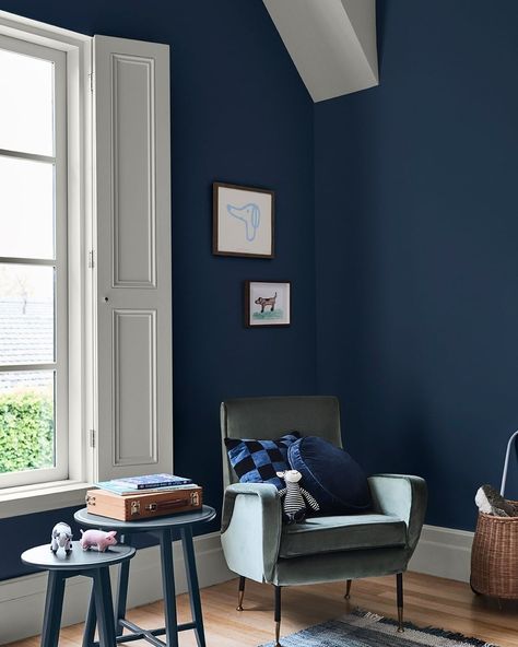 Behind the Style ⎮ This beautifully serene palette is the perfect colour scheme to cosy up this winter. Dulux Winter Sea brings a relaxing… Dulux Blue, Rachel Castle, Dulux Paint Colours, Pale Blue Walls, Dark Blue Paint, Inspiring Artwork, Dulux Paint, Cosy Bedroom, Paint Color Inspiration