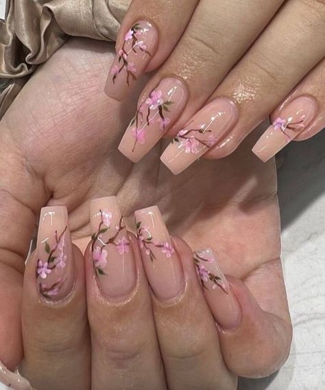 Cherry Blooms Nails, Nails Cherry Blossom, Pink Floral Nails, Nail Art Papillon, Cherry Blossom Nails Design, Design Nails Art, Nail Art Fleur, Cherry Blossom Nails Art, Blossom Nails