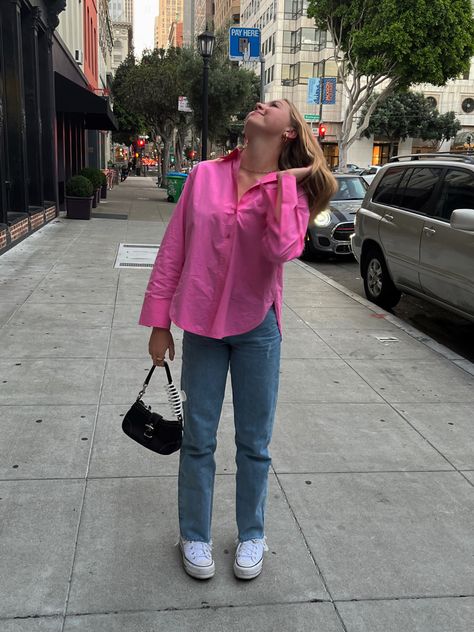 How To Style Pink Shirt Outfit Ideas, Pink Blouse Outfit Casual, Pink Shirt Black Pants Outfit, Pink Shirt Outfit Aesthetic, Pink Shirt Aesthetic, Pink Shirt Outfit, Pink Outfit Ideas, Easy Summer Outfit, Cute Summer Outfit