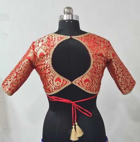 Red Blouse For Lehenga, Blouse For Benarasi Saree, Silk Brocade Blouse Designs, Banarasi Sari Blouse Designs, Banarasi Blouse Designs Latest Back, Bnarsi Sadi Blouse Design, Blouse Designs Latest Banarasi Saree, Silk Blouse Designs Back, Silk Blouse Back Designs