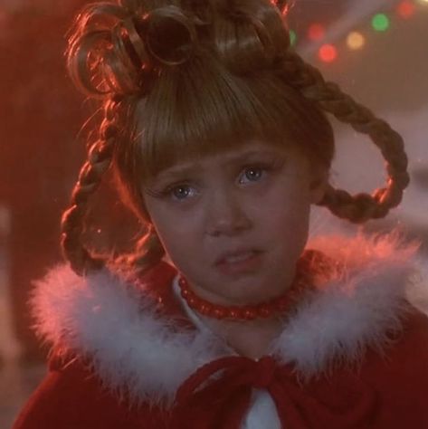 Cindy Lou Who Cartoon, Who From The Grinch, Grinch Aesthetic, The Grinch Cartoon, Max From The Grinch, Cindy Lou Who Hair, Cindy Lou Who Costume, Whoville Hair, The Grinch Who Stole Christmas