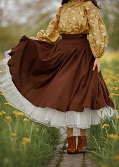 Elaine Phantomhive is the only daughter of Vincent and Rachel Phantom… #fanfiction # Fanfiction # amreading # books # wattpad Midi Skirt Brown, Linen Midi Skirt, Skirt Linen, Cottagecore Outfits, Retro Skirt, Old Fashion Dresses, Cottagecore Fashion, Skirt With Pockets, Linen Skirt