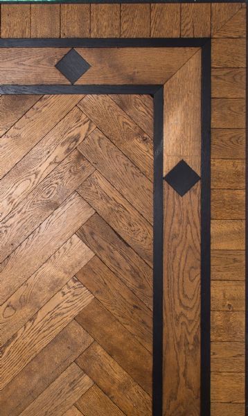 We are experts in wood flooring and we provide our wood flooring service in Barnet and all other areas. Wood Flooring With Border, Creative Wood Floors, Wooden Flooring Ideas, Art Deco Flooring, Wood Flooring Ideas, Transitional Flooring, Wood Floor Pattern, Art Deco Floor, Wood Floor Design