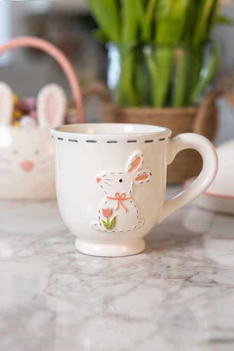 Happy Easter Mug Easter Tableware, Ceramic Easter, Easter Mug, Bunny Design, Bunny Designs, China Mugs, Spring Home Decor, Spring Home, Easter Wreaths