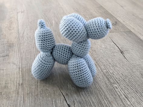 Crochet Ballon Animals, Crochet Balloon Dog Free Pattern, Crochet Balloon Animal, Crochet Balloon Dog, Crochet Balloon, Mom Crafts, Dog Amigurumi, Chandler Arizona, Small Balloons