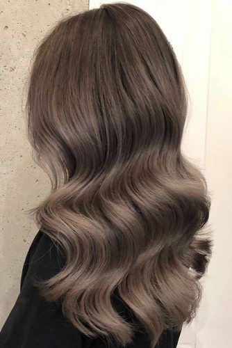 Ash Brown Hair is Exactly What You Need to Update Your Style in 2018 ★ See more: http://lovehairstyles.com/ash-brown-hair/ Level 6 Mushroom Brown Hair, Mushroom Level 6 Brunette, Level 6 Ash Brown Hair, Level 5 Ash Brown Hair, Level 4 Brown Hair, Level 6 Brown Hair, Mushroom Brown Hair, Grey Balayage, Light Ash Brown Hair