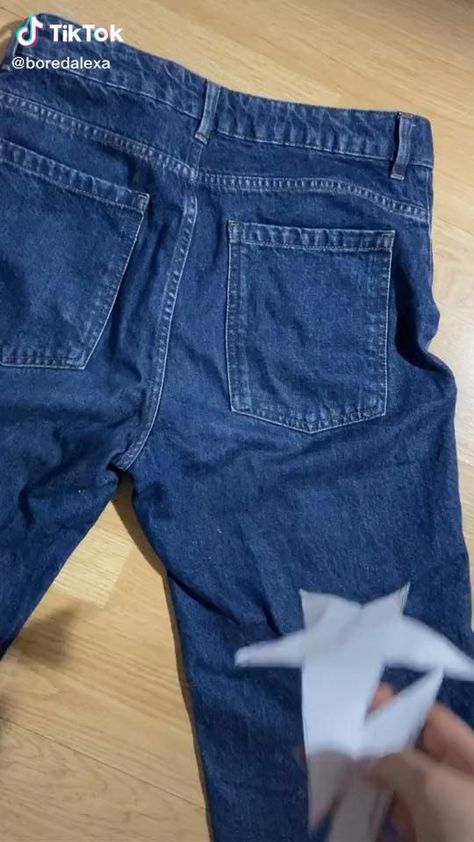 Diy Evisu Jeans, How To Style Bape Shoes, Bape Custom Jeans, Bape Pants Jeans, Bape Jeans Custom, Paint On Jeans Aesthetic, Y2k Pants Paint, Drawing Jeans Ideas, Jean Diy Paint