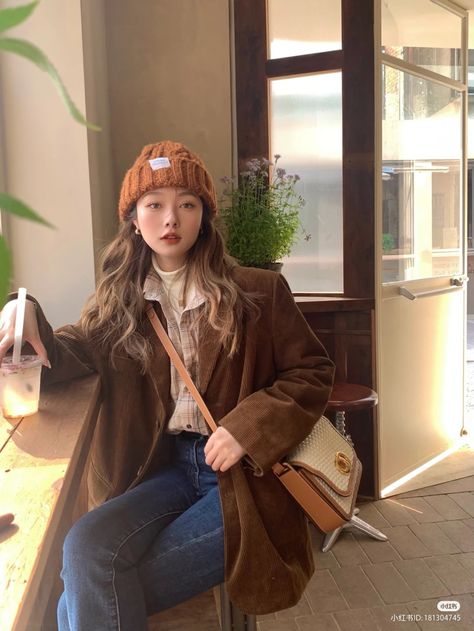 Korea Outfits, Japan Outfit Winter, Korean Winter Outfits, Japan Autumn, Japan Outfits, Japan Outfit, College Aesthetic, Cold Outfits, Everyday Fashion Outfits