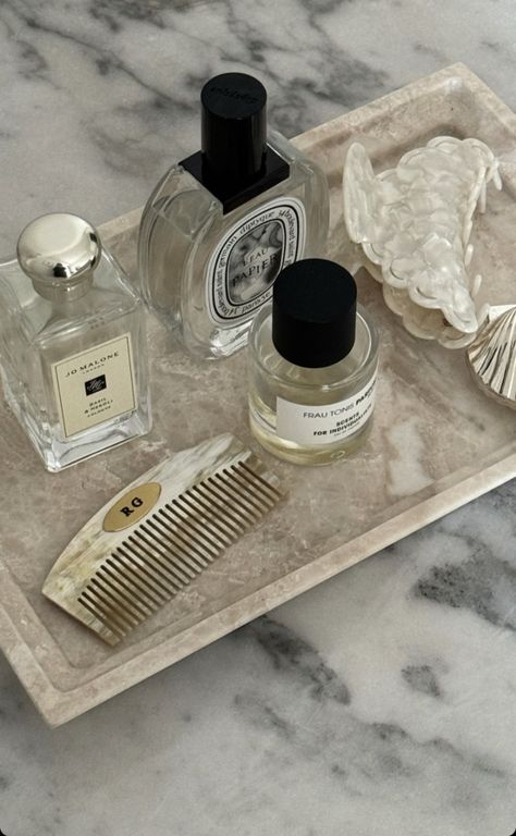 Academia Makeup Aesthetic, Light Academia Makeup, Academia Makeup, Perfume Display, Perfume Tray, Makeup Aesthetic, Light Academia, Apartment Interior, Makeup Essentials