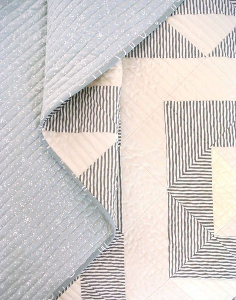 Modern Quilts Made with Arroyo – Blog – Cotton & Flax Modern Lap Quilt Patterns, Natural Color Quilts, Modern Quilt Patterns Free Simple, Minimalist Quilts Ideas, Scandi Quilt Patterns, Modern Bed Quilt Patterns, Single Color Quilt, One Color Quilt Patterns, Neutral Color Quilts