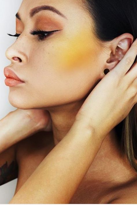 Yellow Blush, Yellow Blush Makeup, Yellow Aesthetic Makeup, Yellow Pastel Makeup, Honeycore Aesthetic, Minimal Yellow Eye Makeup, Yellow Flower Makeup Looks, High Fashion Looks, Popsugar Beauty