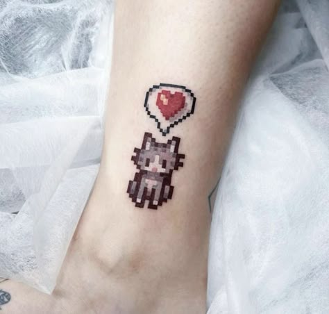 Stardew Valley Inspired Tattoo, Stardew Junimo Tattoo, Stardew Valley Tattoo Ideas, Stardew Tattoo, Banger Tattoos, Valorant Tattoo, Pixel Art Tattoo, Stardew Valley Tattoo, Minecraft Tattoo