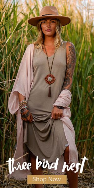 Shop Three Bird Nest for free-spirited, boho-style clothing, jewelry, and accessories for women. Etsy Boho Clothing, Bohemian Style Clothing For Older Women Boho Chic Summer Outfits, Thailand Attire, Professional Boho Outfits, Boho Clothes For Older Women, French Boho Style, Advanced Style Boho, Boho Professional, Modern Warrior