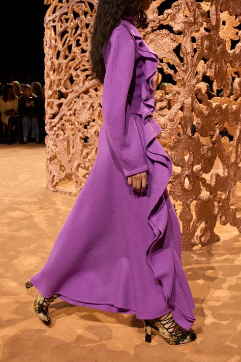 Ulla Johnson Fall 2024 Ready-to-Wear Collection | Vogue Conde Nast, Runway Looks, Vogue Runway, Save Image, Fall 2024, Ulla Johnson, Fashion News, Celebrity Style, Latest Fashion