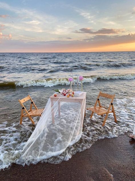 Romanticizing Life, Table Set Up, Table Set, Home Ideas, The Beach, Style Inspiration, Art