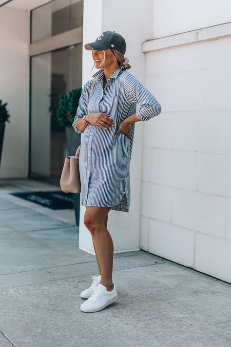 Classy Summer Maternity Outfits, Conservative Maternity Outfits, Preggo Summer Outfits, Cool Pregnant Style, Pregnant Outfits Casual Summer, Maternity Business Casual Summer, Bump Fits Summer, Summer Outfit For Pregnant Women, Chic Summer Maternity Outfits