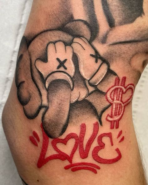 Men’s Astetic Tattoos, Small Kaws Tattoo, Sneaker Head Tattoo, Kaws Hand Tattoo, M.o.b Tattoo, Nba Youngboy Tattoo Ideas, Palm Size Tattoos Ideas Men, Unique Face Tattoos, Klaws Tattoos Ideas