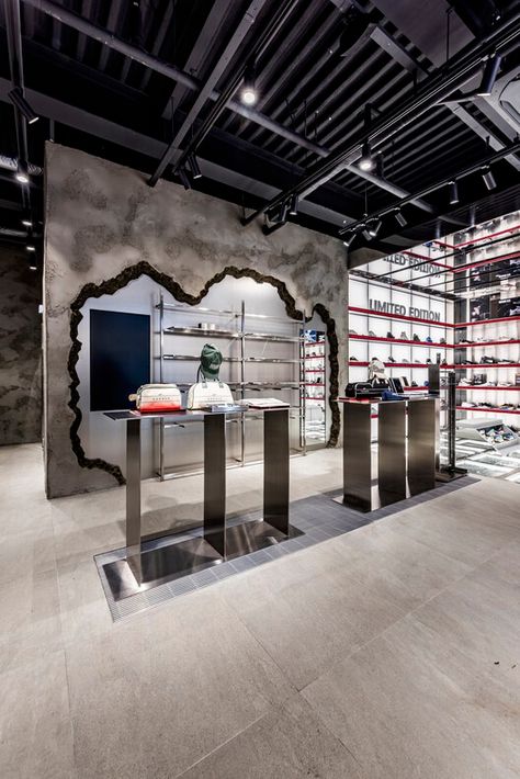 Broken Concrete, Shoe Store Design, Retail Fixtures, Hyun Kim, Vans Store, Bar Interior, Retail Store Design, Sneaker Stores, Brand Concept