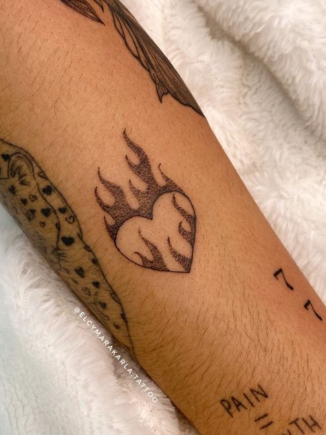 Heart With Crown Tattoo, Heart Crown Tattoo, Heart With Flames Tattoo, Complimentary Tattoos, Barbwire Heart Tattoo, Fireheart Tattoo, Fire Heart Tattoo, Serious Tattoos, Minimal Tattoo Designs