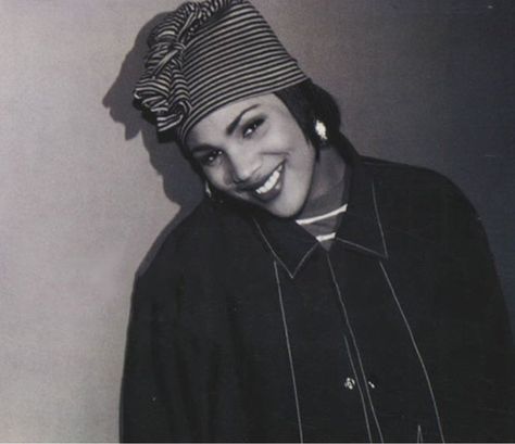 Moni Love Monie Love, Street Beat, Block Party, Break Dance, Hip Hop Rap, Black Excellence, Black Culture, Black People, Fashion History