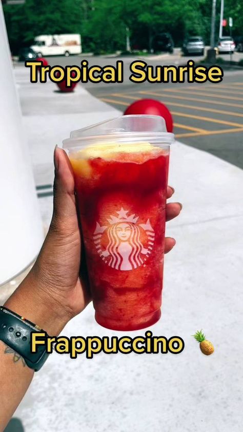 Starbucks Drinks To Try, Frappuccino Starbucks, Starbucks Drink Menu, Starbucks Secret Menu Recipes, Cold Starbucks Drinks, Starbucks Drinks Diy, Secret Starbucks Recipes, Drinks To Try, Iced Starbucks Drinks